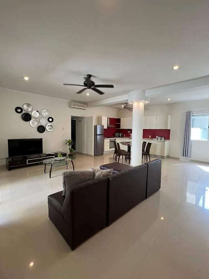 Apartment Espacioso Departamento A Unos Metros De Playa Mamitas Y De La Famosa 5Ta Av Playa del Carmen Mexico